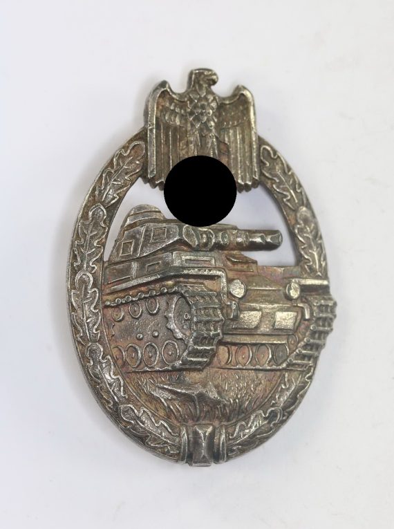 Panzerkampfabzeichen in Silber, Hst. W (Karl Wurster, Markneukirchen), Zink Variante (!) (1)
