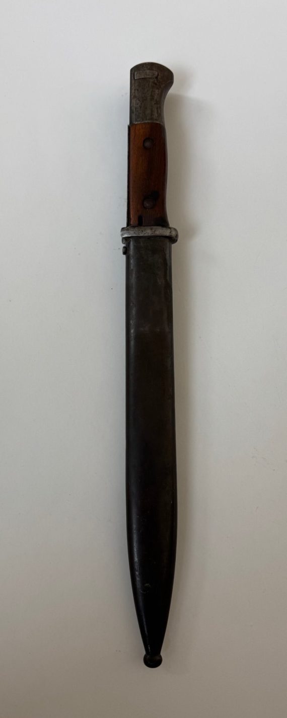 Seitengewehr Bajonette 8498 mit Sägerücken, Hst. F. Koeller & Co Ohligs Solingen (2)