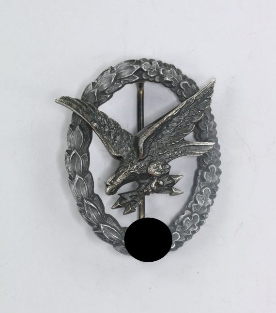 fliegersch_tzenabzeichen_mit_blitzb_ndel_hst