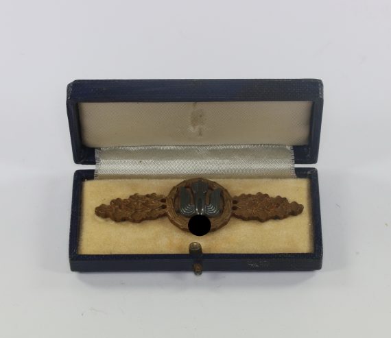 frontflugspange_f_r_kampfflieger_in_bronze_im_etui_1__8