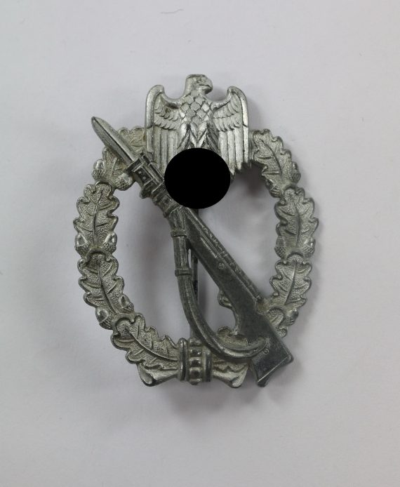 infanterie_sturmabzeichen_in_silber_hst