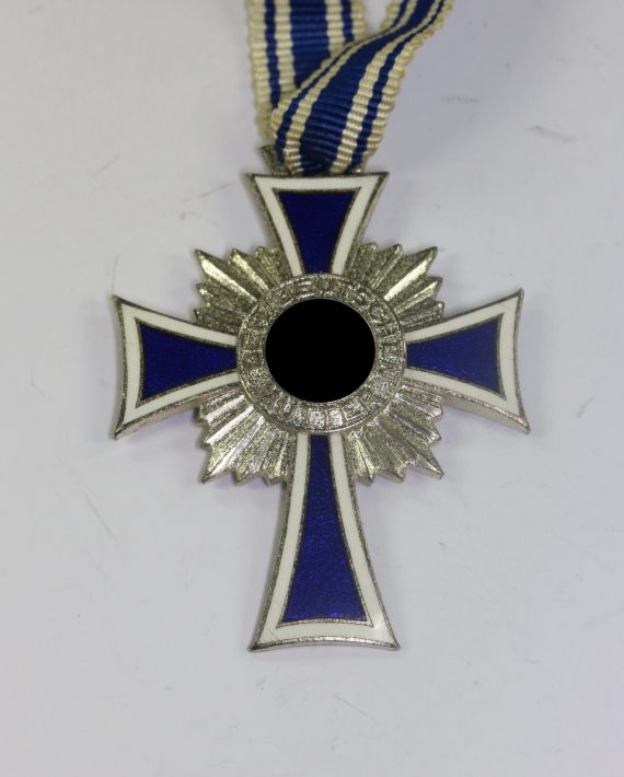 mutterkreuz_in_silber_zweite_stufe_1__1
